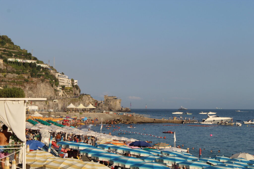 Beach i due cavalli a vietri sul mare